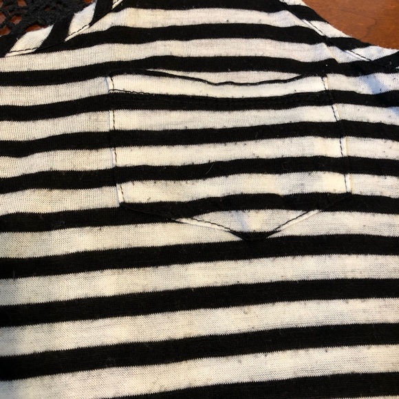 Black and White Striped Tank - Picture 3 of 6